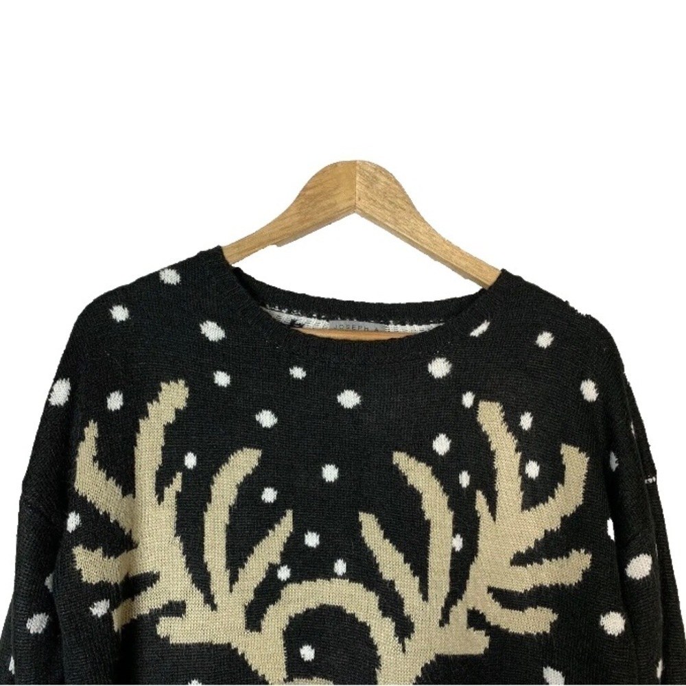 Joseph A Rudolph The Red-Nosed Reindeer Pullover Sweater - Picture 6 of 9